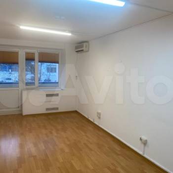 Сдается Нежилое помещение, 17 м²