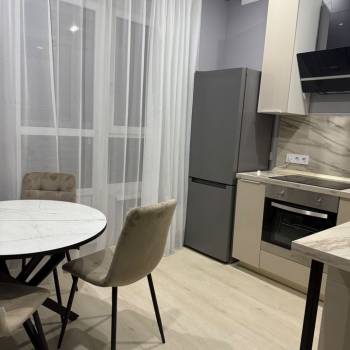 Сдается 1-комнатная квартира, 37 м²