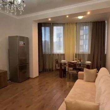 Сдается 1-комнатная квартира, 50 м²