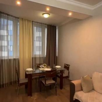 Сдается 1-комнатная квартира, 50 м²