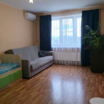 Продается 1-комнатная квартира, 37,8 м²
