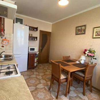 Продается 3-х комнатная квартира, 63 м²