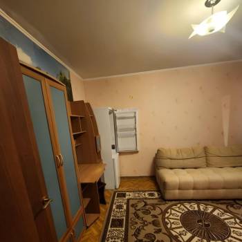 Сдается 1-комнатная квартира, 35 м²