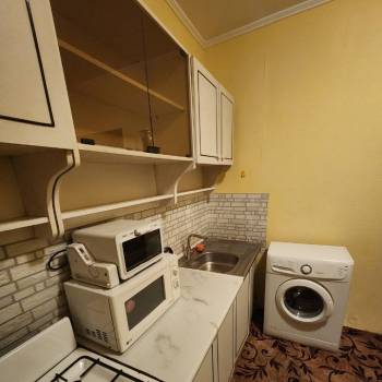 Сдается 1-комнатная квартира, 35 м²