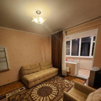 Сдается 1-комнатная квартира, 35 м²