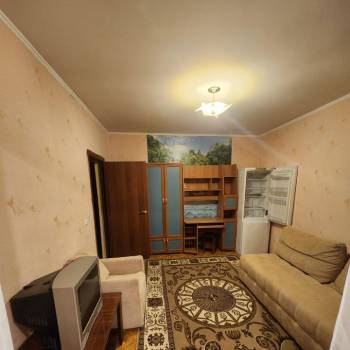 Сдается 1-комнатная квартира, 35 м²