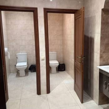 Сдается Нежилое помещение, 135 м²