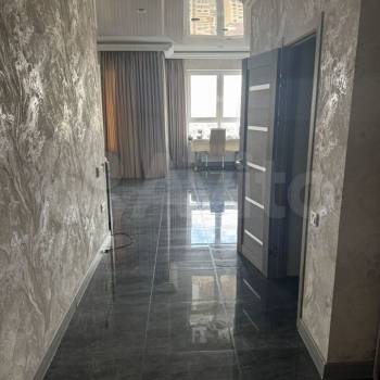 Продается 3-х комнатная квартира, 106 м²