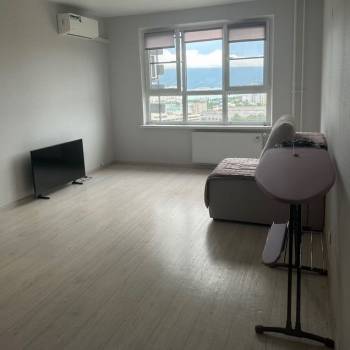 Сдается 1-комнатная квартира, 38 м²