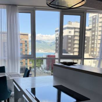 Продается Многокомнатная квартира, 140 м²