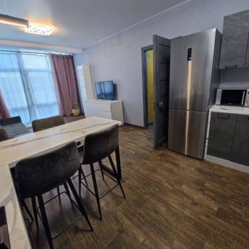 Продается 1-комнатная квартира, 45 м²