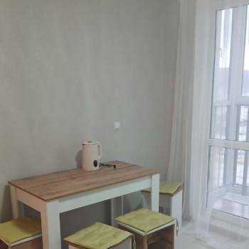 Сдается 1-комнатная квартира, 39 м²