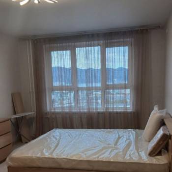 Сдается 1-комнатная квартира, 39 м²