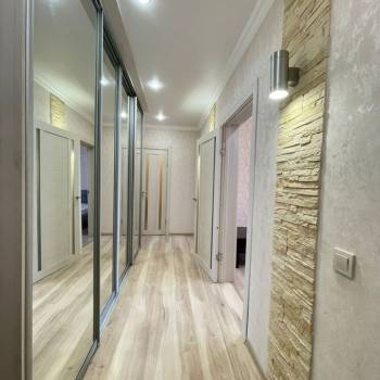 Продается 3-х комнатная квартира, 78 м²