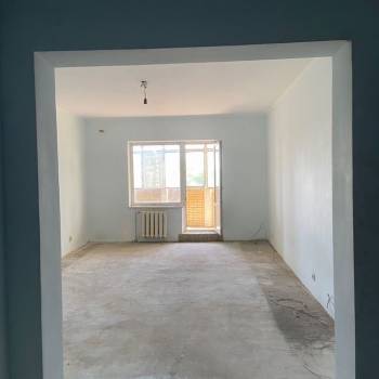 Продается 1-комнатная квартира, 58,1 м²