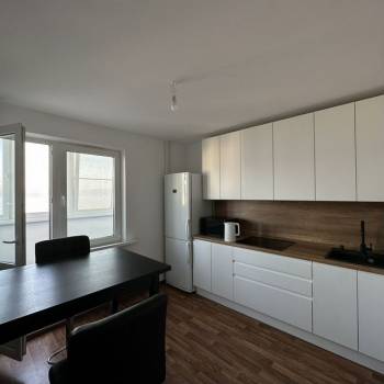 Сдается 1-комнатная квартира, 39 м²
