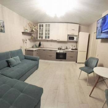 Продается 2-х комнатная квартира, 65 м²