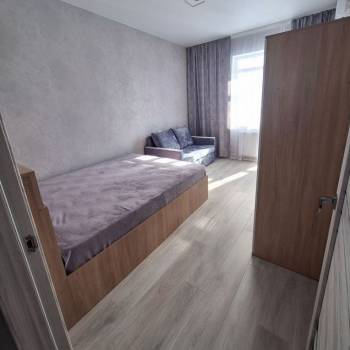 Сдается 1-комнатная квартира, 42 м²