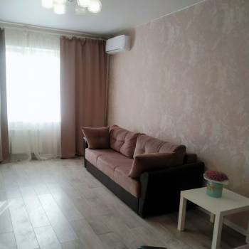 Сдается 2-х комнатная квартира, 65 м²