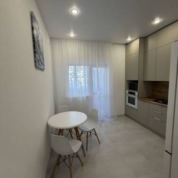 Сдается 1-комнатная квартира, 45,3 м²