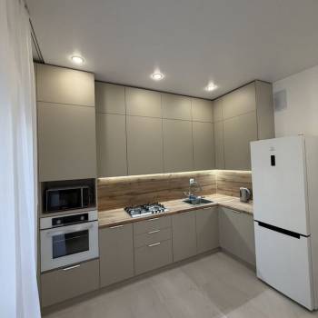 Сдается 1-комнатная квартира, 45,3 м²