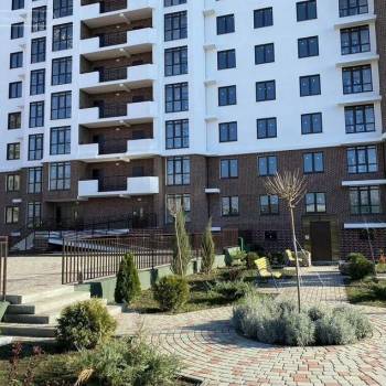 Продается 1-комнатная квартира, 45 м²
