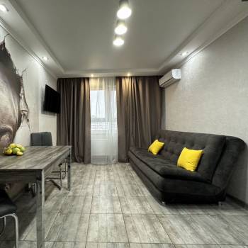 Продается 1-комнатная квартира, 44 м²