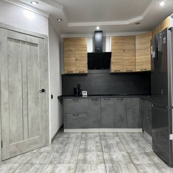 Продается 1-комнатная квартира, 44 м²