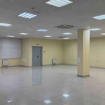 Сдается Нежилое помещение, 150 м²