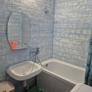 Продается 1-комнатная квартира, 40 м²