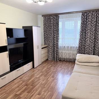Продается 1-комнатная квартира, 42,1 м²