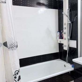 Продается 1-комнатная квартира, 42,1 м²