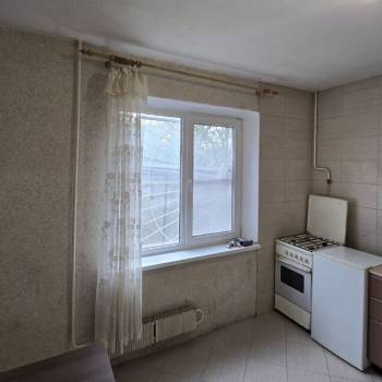 Сдается 1-комнатная квартира, 37 м²