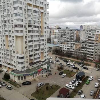 Продается 1-комнатная квартира, 41,6 м²