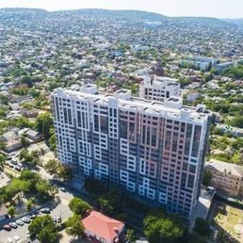 Продается 1-комнатная квартира, 42 м²