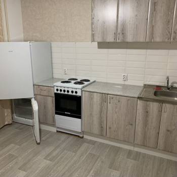 Продается 1-комнатная квартира, 38 м²