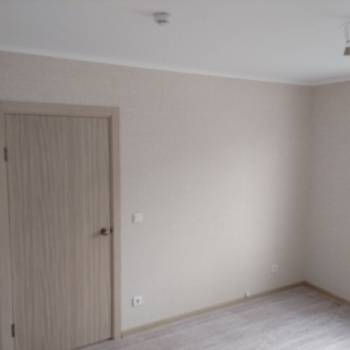 Продается 1-комнатная квартира, 32 м²