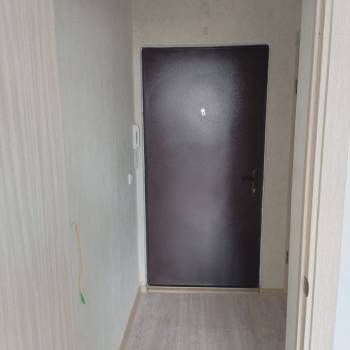 Продается 1-комнатная квартира, 32 м²