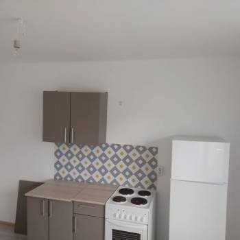 Продается 1-комнатная квартира, 32 м²