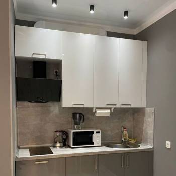 Продается 1-комнатная квартира, 32 м²