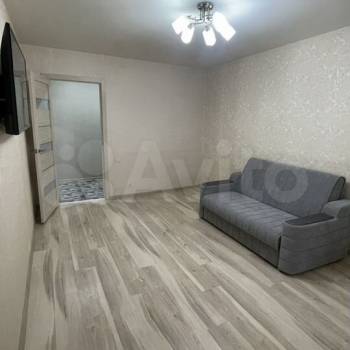 Сдается 2-х комнатная квартира, 55 м²