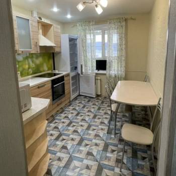Сдается 2-х комнатная квартира, 55 м²