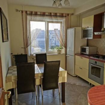 Продается 3-х комнатная квартира, 64,8 м²