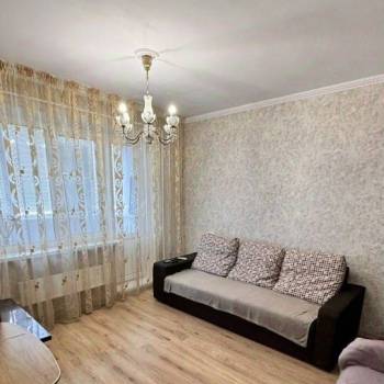 Продается 2-х комнатная квартира, 43 м²