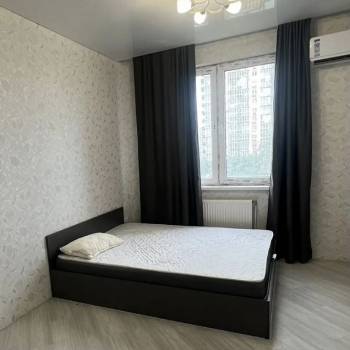 Продается 1-комнатная квартира, 36 м²