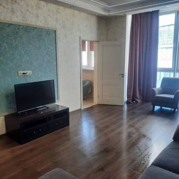 Сдается 2-х комнатная квартира, 65 м²