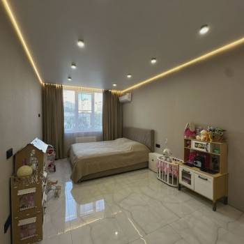 Продается 1-комнатная квартира, 42,9 м²
