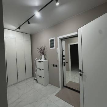 Продается 1-комнатная квартира, 42,9 м²