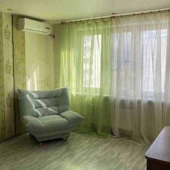 Сдается 1-комнатная квартира, 37,5 м²