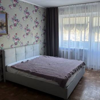 Сдается 1-комнатная квартира, 39 м²